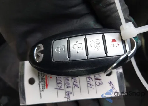 2013 Infiniti G37X z USA, uszkodzony, nr VIN JN1CV6AR5DM764653